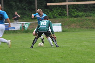 开云体育入口官网-球场争锋：里昂主场对阵马赛形势不容乐观，里昂球队